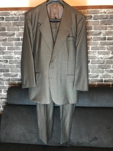 スーツ9着【1着30万円以上のオーダースーツ】