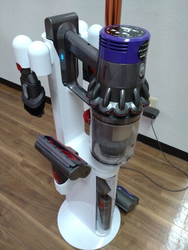 ダイソン Dyson Cyclone V10 Fluffy サイクロン式 コードレス掃除機 SV12FF