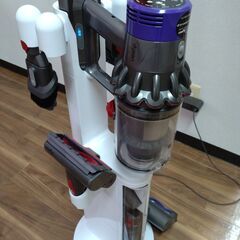 ダイソン Dyson Cyclone V10 Fluffy サイクロン式 コードレス掃除機 SV12FF