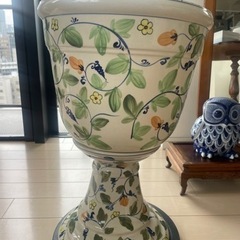 お値下げ陶器　プランター　花台　植木カバー　 ガーデニングの画像