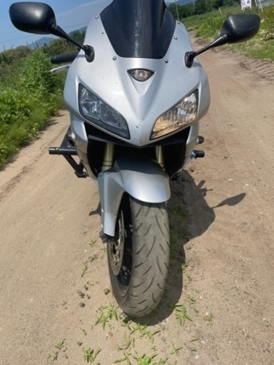 cbr600rr 05年式　pc37後期 。