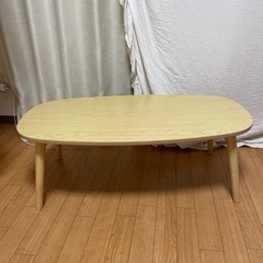 ニトリのテーブル