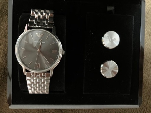 Emporio Armani 時計