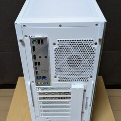 (沖縄在住で現金払いなら10000円割引)RTX4070＆Intel 16コアCPU搭載　オシャレで高性能なゲーミングPCの画像