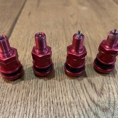 レイズ　TE37 エアバルブの画像