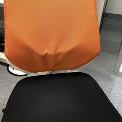 カグクロ ビジネスチェアCN 肘無し 背カバー着脱 オフィスチェア カバー 事務椅子 デスクチェア OAチェア の画像