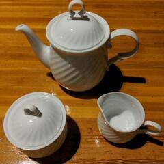 コーヒーポット、シュウガーポット、クリーマーセット未使用品、生活...