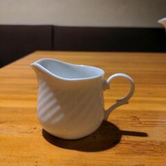 コーヒーポット、シュウガーポット、クリーマーセット未使用品、生活雑貨 食器の画像