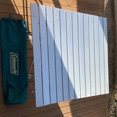 コールマンアルミロール・キャプテンスタッグ日除けセット
の画像