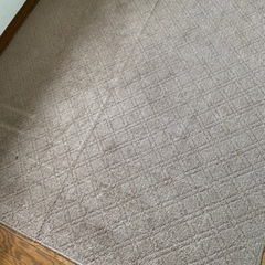 【明日廃棄します！】訳あり　ベージュのカーペット　180×180cm