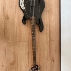 ベース　sterling