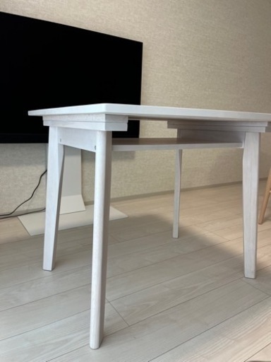 【新品未使用】ダイニングテーブル