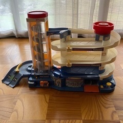 トミカタワー