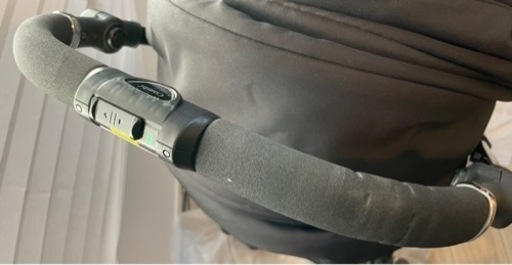 最高クラスベビーカー 
コンビ アンブレッタ 4キャス プレミアム エッグショック UJ