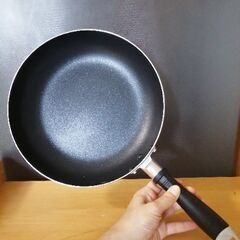 テフロン加工フライパン　7/10の画像