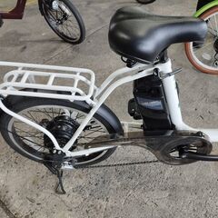 激安！中古電動自転車！62800円　20インチ　ホワイト　★北摂限定配送無料★　大阪府高槻市の画像