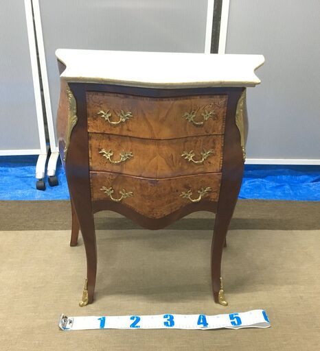 EA279)3段チェスト 大理石天板 アンティーク調 エジプト輸入品 幅：約63cm 高さ：約72cm 奥行：約37,5cm 中古品【取りに来られる方限定】