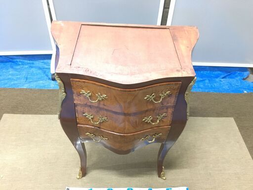 EA279)3段チェスト 大理石天板 アンティーク調 エジプト輸入品 幅：約63cm 高さ：約72cm 奥行：約37,5cm 中古品【