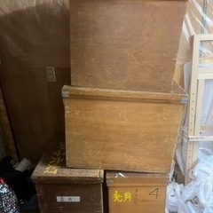 木材、箱の画像