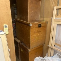 木材、箱の画像