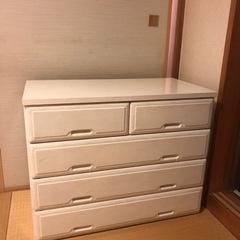 無料‼️白タンス✨