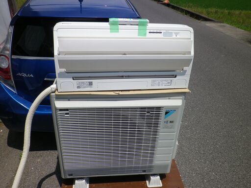 お取り引き中　ダイキン　うるさら7　18畳～20畳用エアコン　AN56VCP-W [おもに18畳用 /200V]　2018年