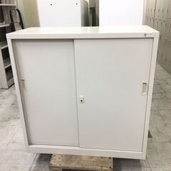 中古　良品　生興 　スチール製　 書庫　 引戸書庫　 鍵付き 　...