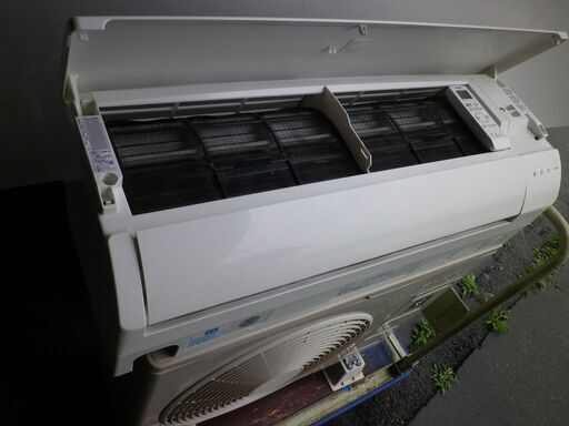 シャープ　100V　14～16畳用　エアコン　AY-H40TD-W　高濃度プラズマクラスター7000搭載　2020年製 お取引き中 シャープ 100V 14～16畳用 エアコン AY-H40TD-W 高濃度