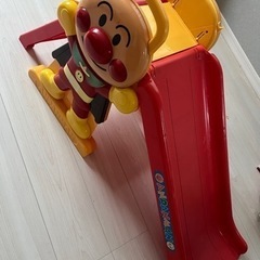 【決まりました】アンパンマン滑り台