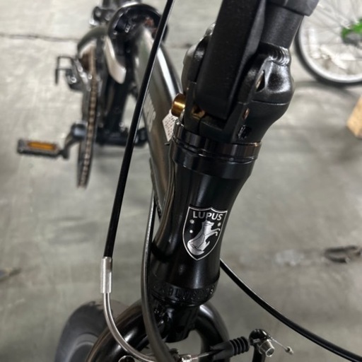 No.66LUPUS[ルプス]20吋 折り畳み自転車 アルミ/7speed/ブラック整備済み中古現状