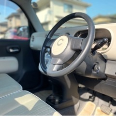 ★ご購入ありがとうございました★オシャレなミラココア入庫🚗✨車検もついているので、すぐに乗って帰れます😆車検も令和8年3月までついています‼️試乗、現車確認大歓迎😃🩵の画像