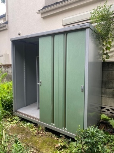 イナバ　物置　1️⃣収納庫 倉庫  収納    収納家具 物置