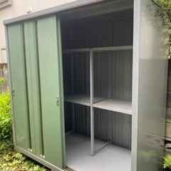 イナバ　物置　1️⃣収納庫 倉庫  収納    収納家具 物置の画像