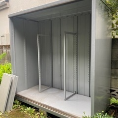 イナバ　物置　1️⃣収納庫 倉庫  収納    収納家具 物置の画像