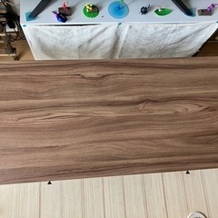 リビングテーブル
の画像