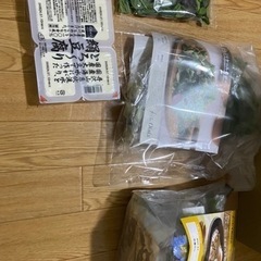 オイシックス　野菜とビビンバ、豆腐他