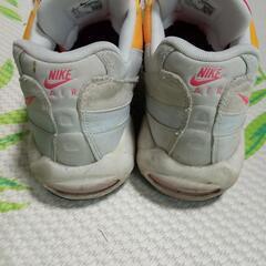 ✨NIKE✨エアマックス95 スニーカー 28cmの画像
