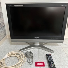 SHARP  AQUOS 世界の亀山モデル26型　状態◎