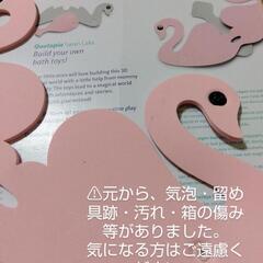 Quut　ベルギー　デザイナーズブランド　知育玩具　おもちゃ　水遊び　風呂遊び　砂場遊び　組み立て式　柔らかい　撥水　水に浮く　軽い　手入れが楽　アニマル　セット売り　白鳥　スワン　カエル　フロッグ　鯨　ホエール　くじら　アシカ　ワニ　鰐　クロコダイルの画像