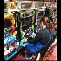 夜中の1時間半だけ！！パチンコ屋さんのお掃除✨