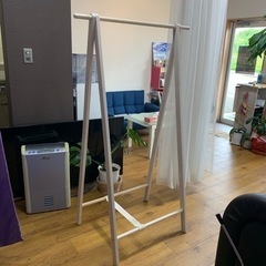 ハンガーラック☆受付け終了