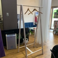 ハンガーラック☆受付け終了の画像