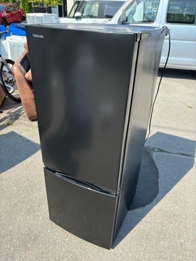 美品 TOSHIBA 東芝 153L 2ドア冷蔵庫 GR-T15BS ブラック 2022年製