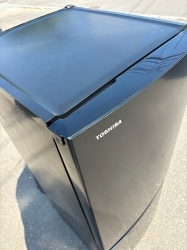 美品 TOSHIBA 東芝 153L 2ドア冷蔵庫 GR-T15BS ブラック 2022年製