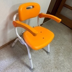 介護椅子の画像
