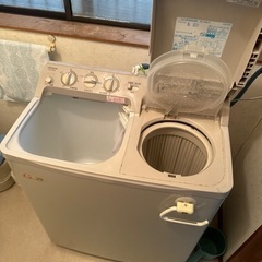 2層式洗濯機の画像