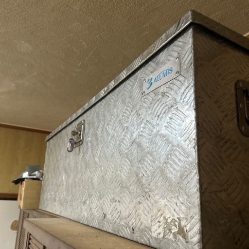 軽トラ用アルミボックス工具箱ツール
