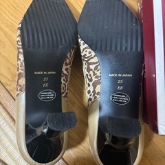 SALON DE GRES アニマル柄ヒール
の画像