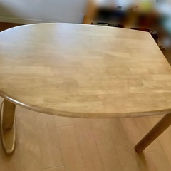 カリモク(国産)のダイニングテーブル(高さ68センチ)をお譲りします😊の画像