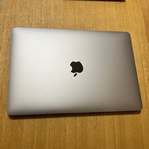 ノートパソコン MacBook Pro